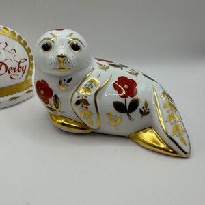 Royal Crown Derby Harbour Seal bone China Paperweight Second Quality